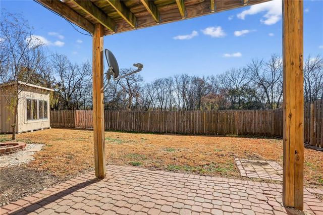 21680 S Main Street, Spring Hill, KS 66083