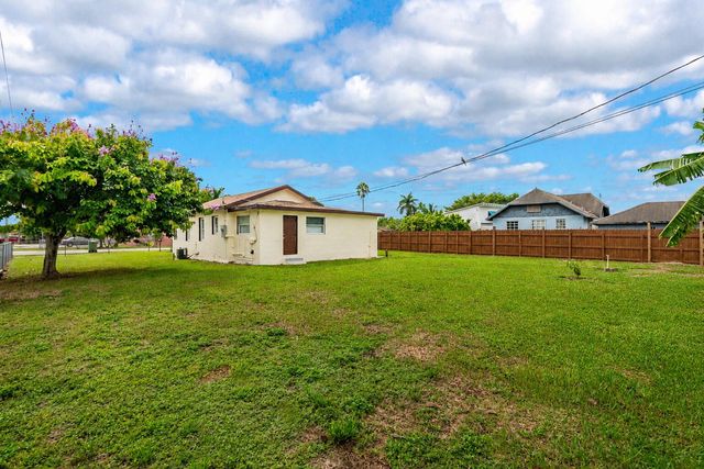 546 NW 5th Avenue, Homestead, FL 33030