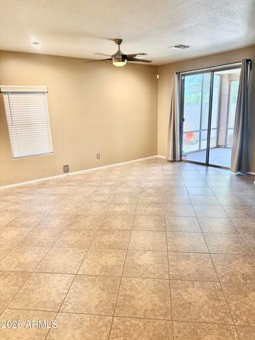 752 E COWBOY COVE Trail, San Tan Valley, AZ 85143