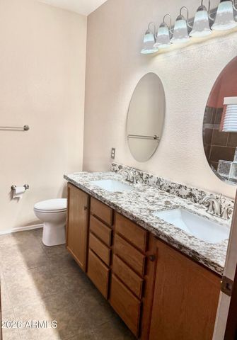 752 E COWBOY COVE Trail, San Tan Valley, AZ 85143
