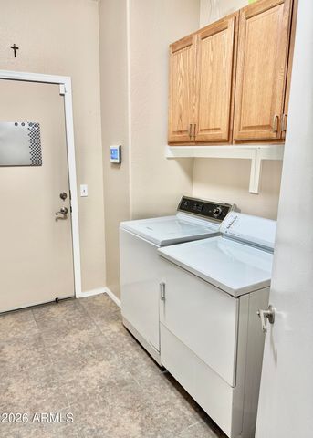 752 E COWBOY COVE Trail, San Tan Valley, AZ 85143