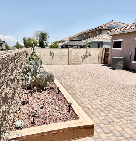 752 E COWBOY COVE Trail, San Tan Valley, AZ 85143