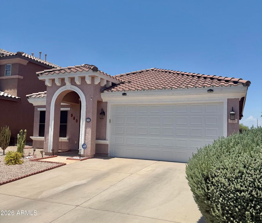 752 E COWBOY COVE Trail, San Tan Valley, AZ 85143 — photo 3