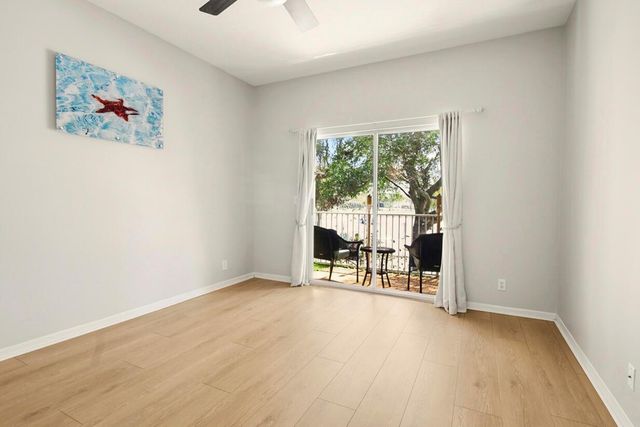 110 Lighthouse Circle H, Tequesta, FL 33469