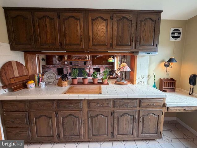 3169 MAYFLOWER RD, Plymouth Meeting, PA 19462