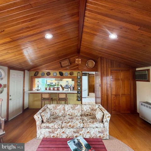 3169 MAYFLOWER RD, Plymouth Meeting, PA 19462