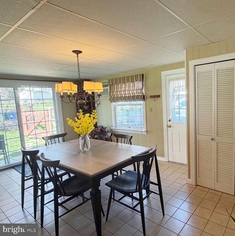 3169 MAYFLOWER RD, Plymouth Meeting, PA 19462