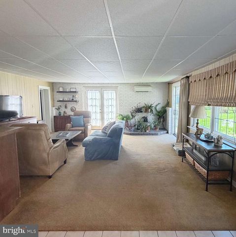 3169 MAYFLOWER RD, Plymouth Meeting, PA 19462