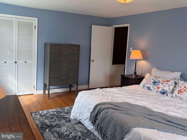 3169 MAYFLOWER RD, Plymouth Meeting, PA 19462