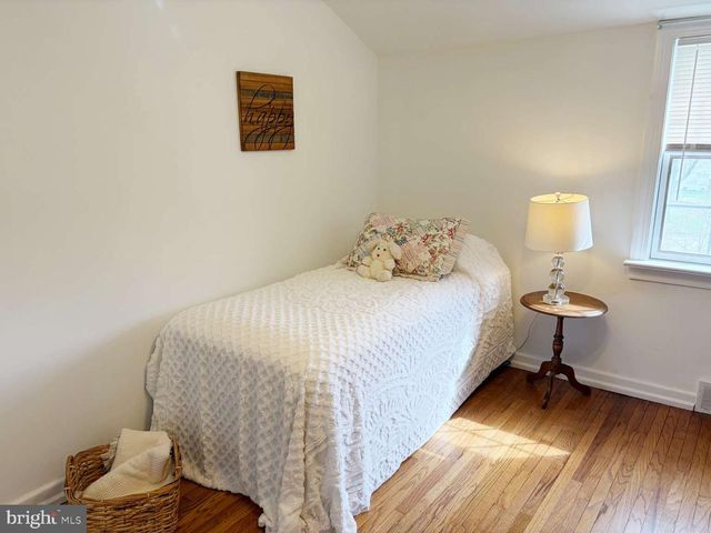 3169 MAYFLOWER RD, Plymouth Meeting, PA 19462