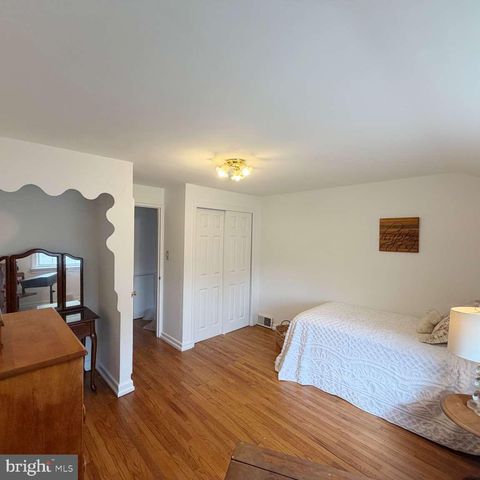 3169 MAYFLOWER RD, Plymouth Meeting, PA 19462