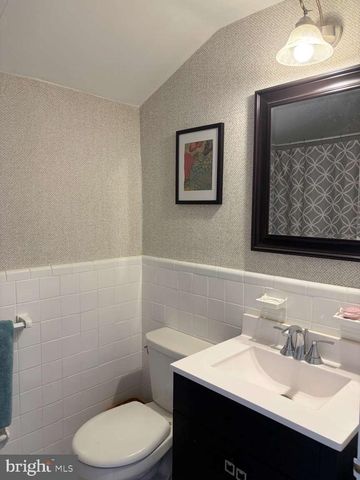 3169 MAYFLOWER RD, Plymouth Meeting, PA 19462