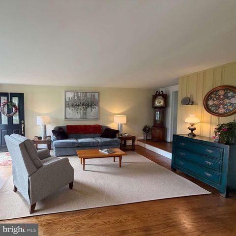 3169 MAYFLOWER RD, Plymouth Meeting, PA 19462