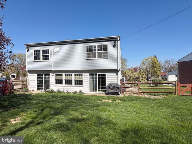 3169 MAYFLOWER RD, Plymouth Meeting, PA 19462