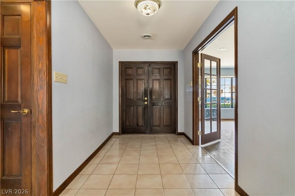 1727 Cherokee Lane, Las Vegas, NV 89169 — photo 3