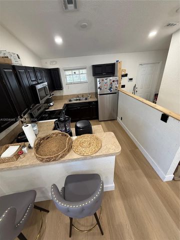 2441 NW 14th St, Fort Lauderdale, FL 33311