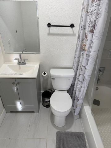 2441 NW 14th St, Fort Lauderdale, FL 33311