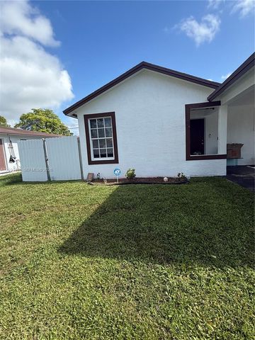 2441 NW 14th St, Fort Lauderdale, FL 33311