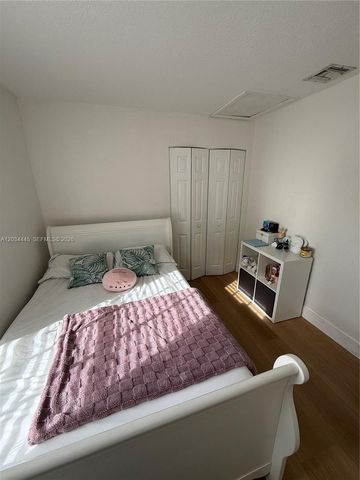 2441 NW 14th St, Fort Lauderdale, FL 33311
