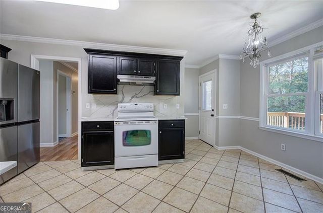 33 ENGINEER Lane, Cartersville, GA 30120