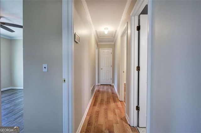 33 ENGINEER Lane, Cartersville, GA 30120