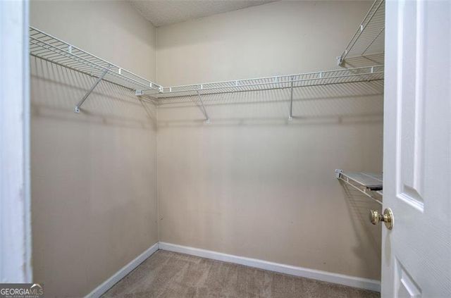 33 ENGINEER Lane, Cartersville, GA 30120