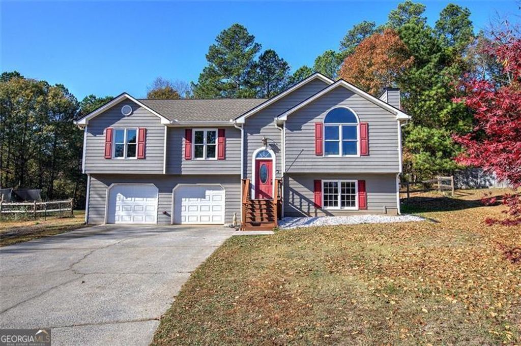 33 ENGINEER Lane, Cartersville, GA 30120