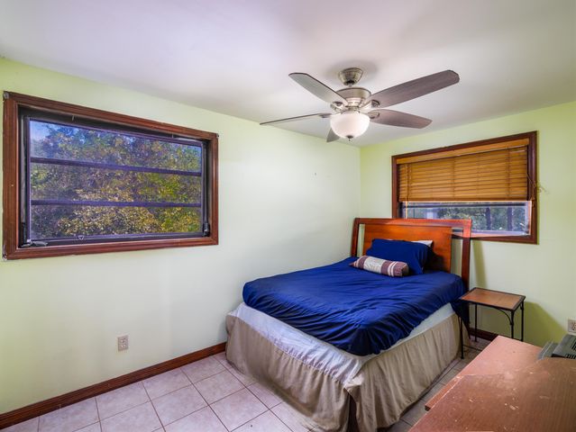 E 178 Sandy Circle, Big Pine Key, FL 33043