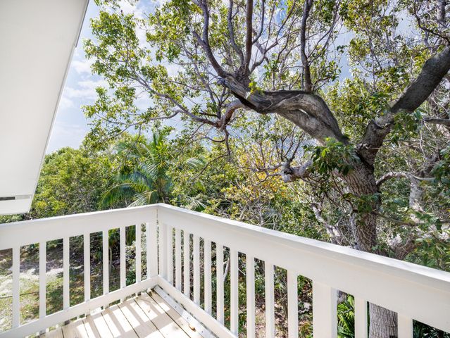 E 178 Sandy Circle, Big Pine Key, FL 33043