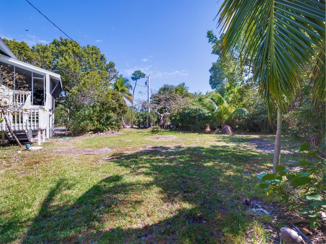 E 178 Sandy Circle, Big Pine Key, FL 33043