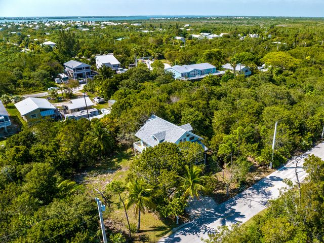 E 178 Sandy Circle, Big Pine Key, FL 33043