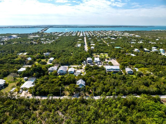 E 178 Sandy Circle, Big Pine Key, FL 33043
