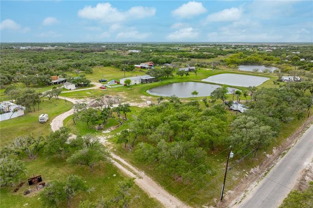 2131 Armstrong, Aransas Pass, TX 78336