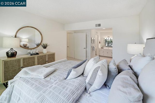 2416 Tice Creek Dr 1, Walnut Creek, CA 94595