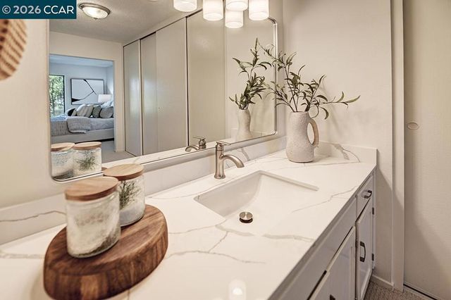 2416 Tice Creek Dr 1, Walnut Creek, CA 94595