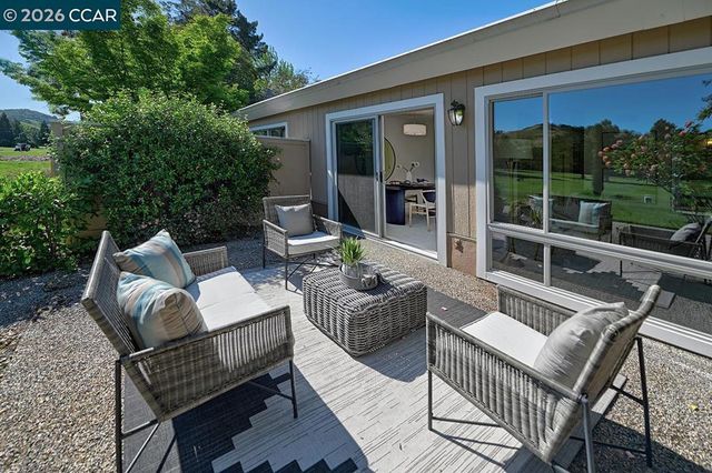 2416 Tice Creek Dr 1, Walnut Creek, CA 94595