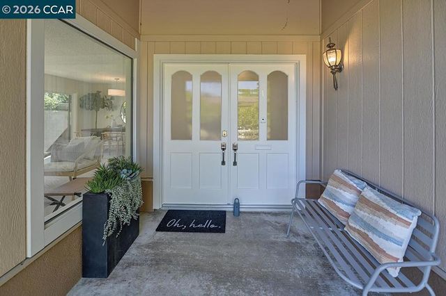 2416 Tice Creek Dr 1, Walnut Creek, CA 94595