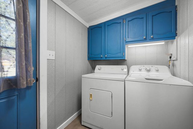 104 N Royal St, Deridder, LA 70634