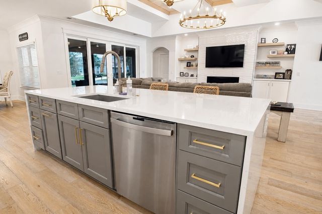 950 Bluffview Dr., Myrtle Beach, SC 29579
