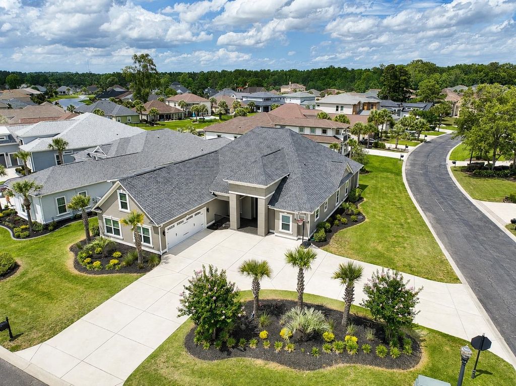 950 Bluffview Dr., Myrtle Beach, SC 29579