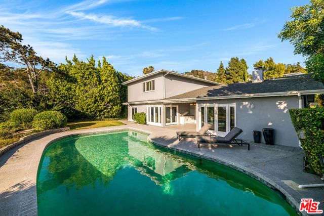 3115 Dona Susana Drive, Studio City (los Angeles), CA 91604