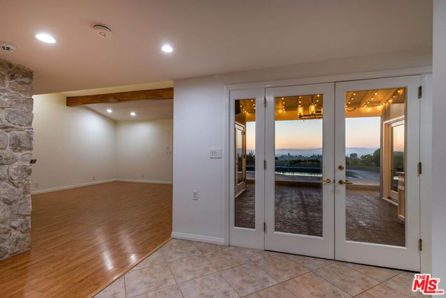 3115 Dona Susana Drive, Studio City (los Angeles), CA 91604