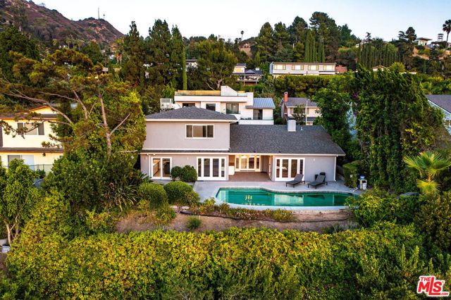 3115 Dona Susana Drive, Studio City (los Angeles), CA 91604