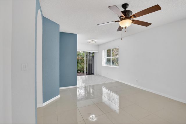 10690 NW 2nd Circle, Pembroke Pines, FL 33026