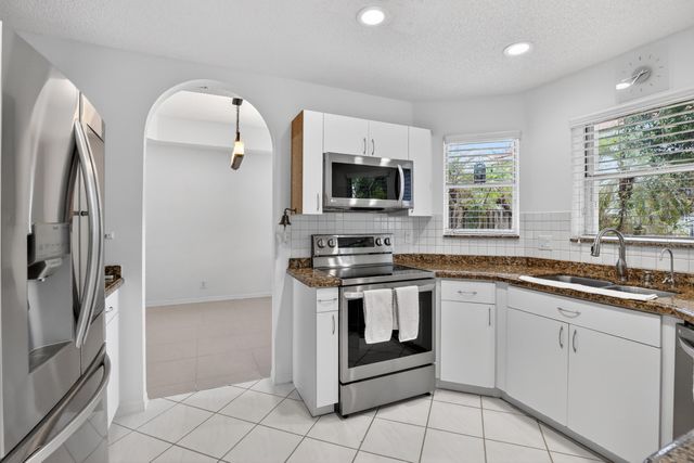 10690 NW 2nd Circle, Pembroke Pines, FL 33026