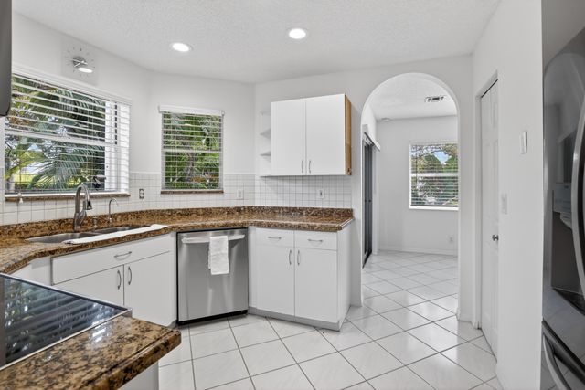 10690 NW 2nd Circle, Pembroke Pines, FL 33026