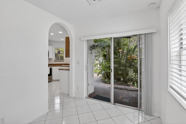 10690 NW 2nd Circle, Pembroke Pines, FL 33026