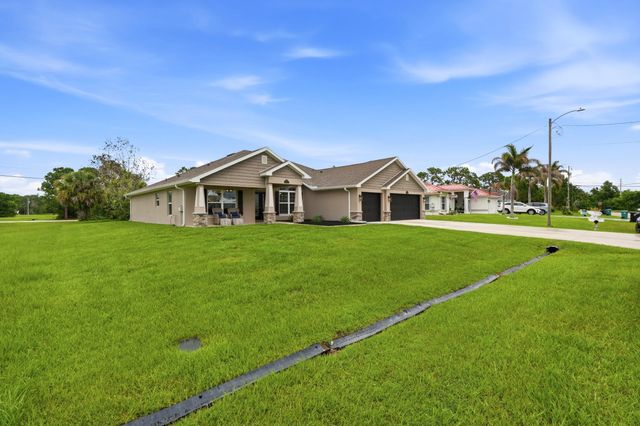 5825 NW Bates Avenue, Port St. Lucie, Port St Lucie, FL 34986