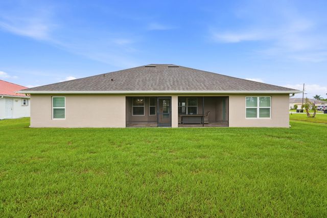 5825 NW Bates Avenue, Port St. Lucie, Port St Lucie, FL 34986
