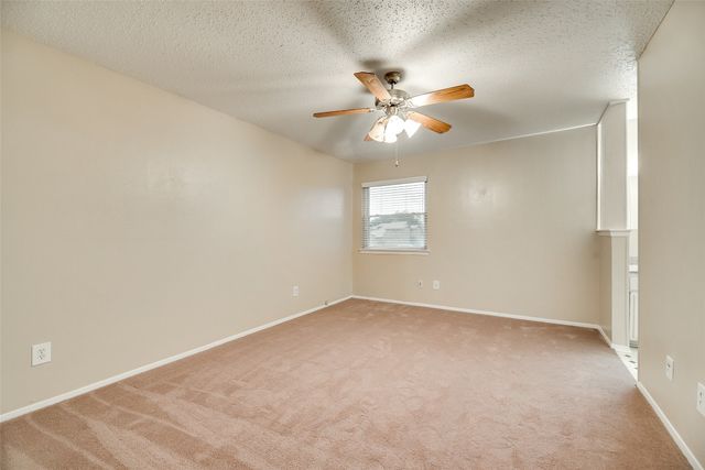 3101 Duck Creek Parkway, Garland, TX 75044